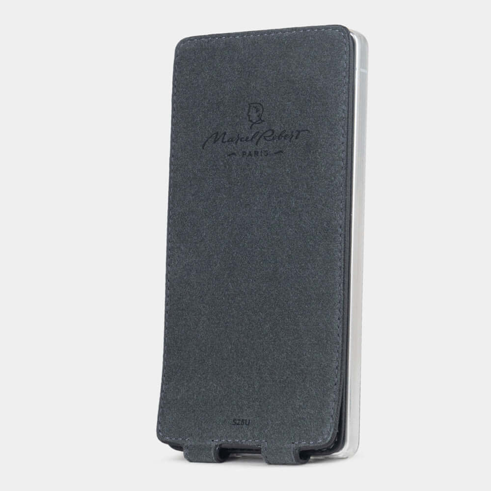 Leather case for Galaxy S25 Ultra with cleaning cover