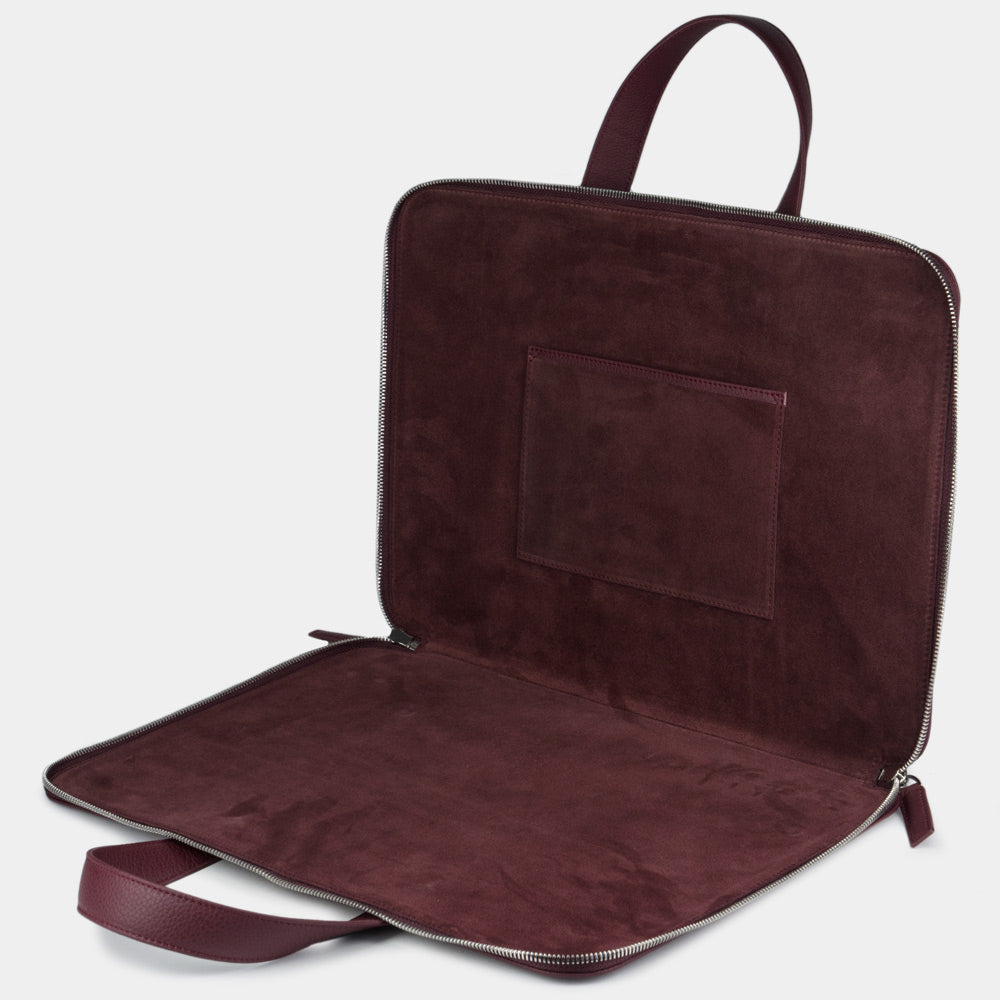 17 inch bordeaux leather laptop bag with pockets interior view, structured professional compartments