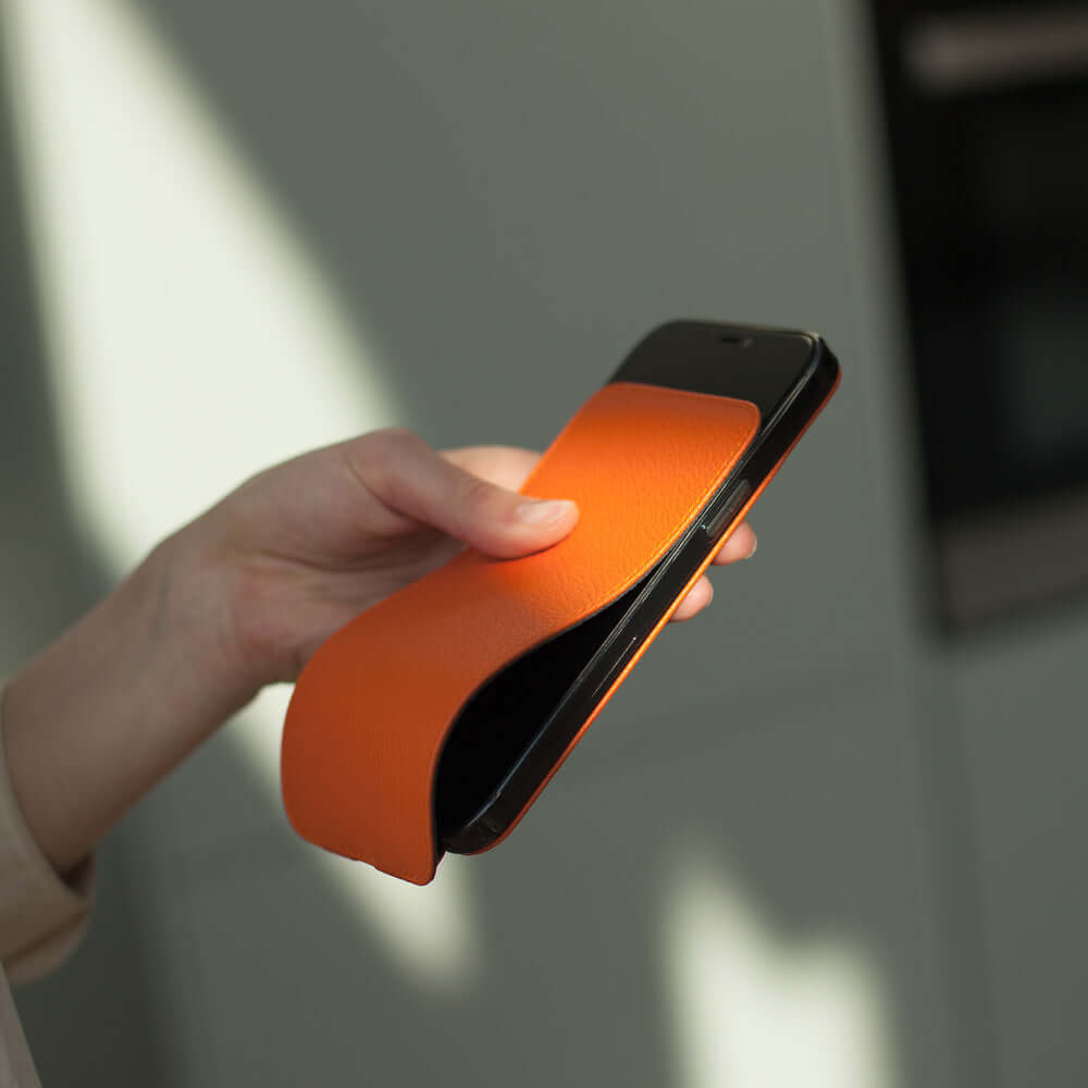 coque cuir iPhone 12 mini orange