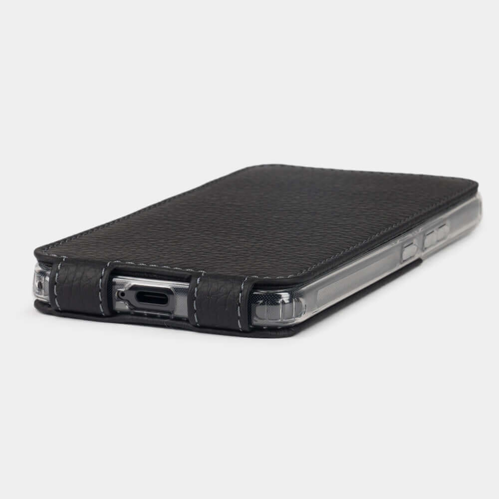 Premium Leather Flip Case Galaxy S22 Black | Marcel Robert - 3