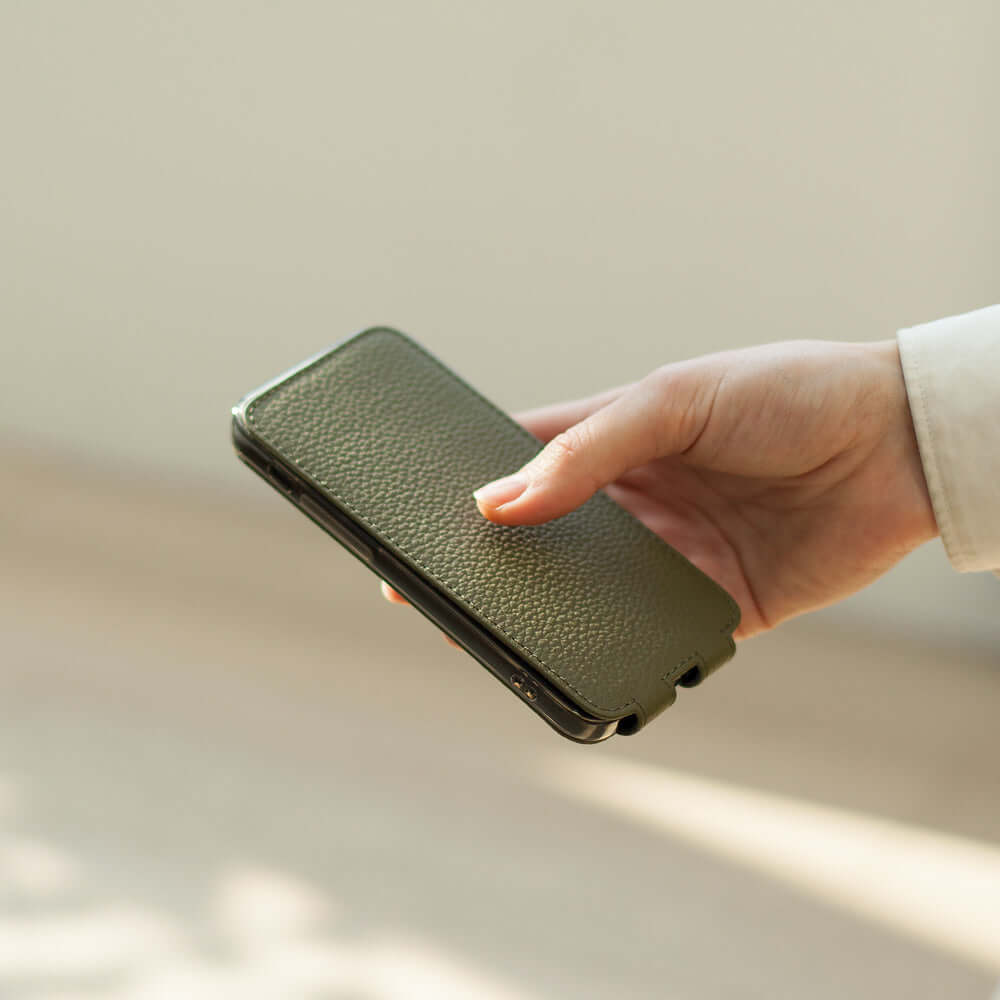 case iPhone 13 Pro green | Marcel Robert