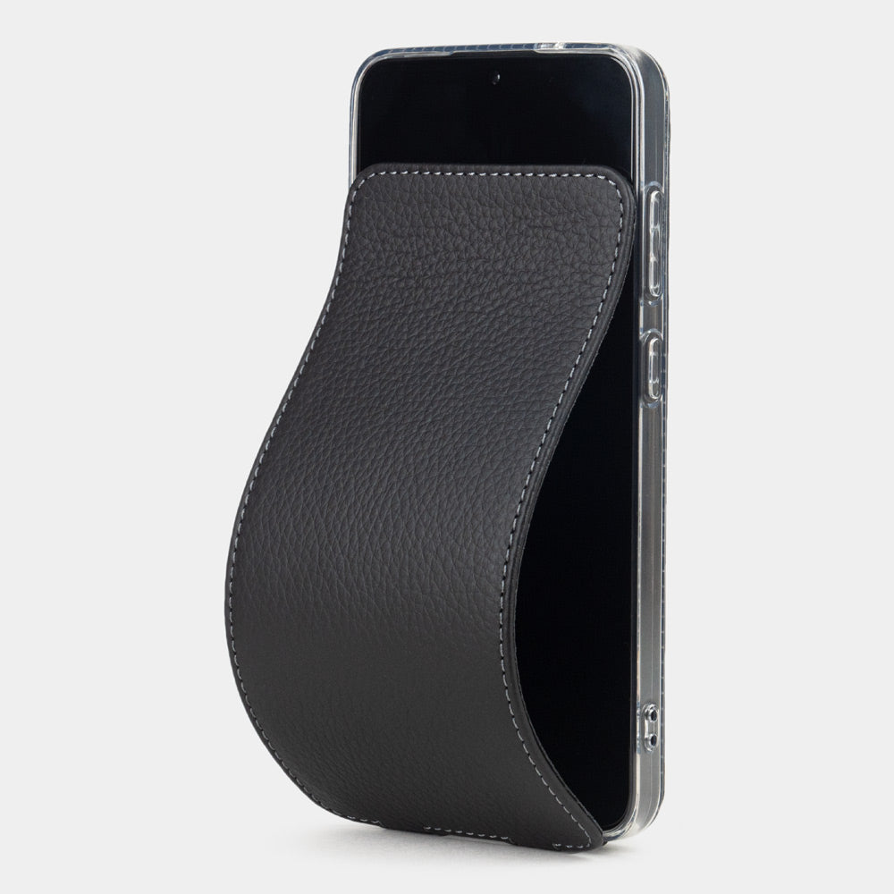 Samsung S24 Plus schwarze Lederhülle, Magnetklappe öffnet sich und gibt den Bildschirm frei