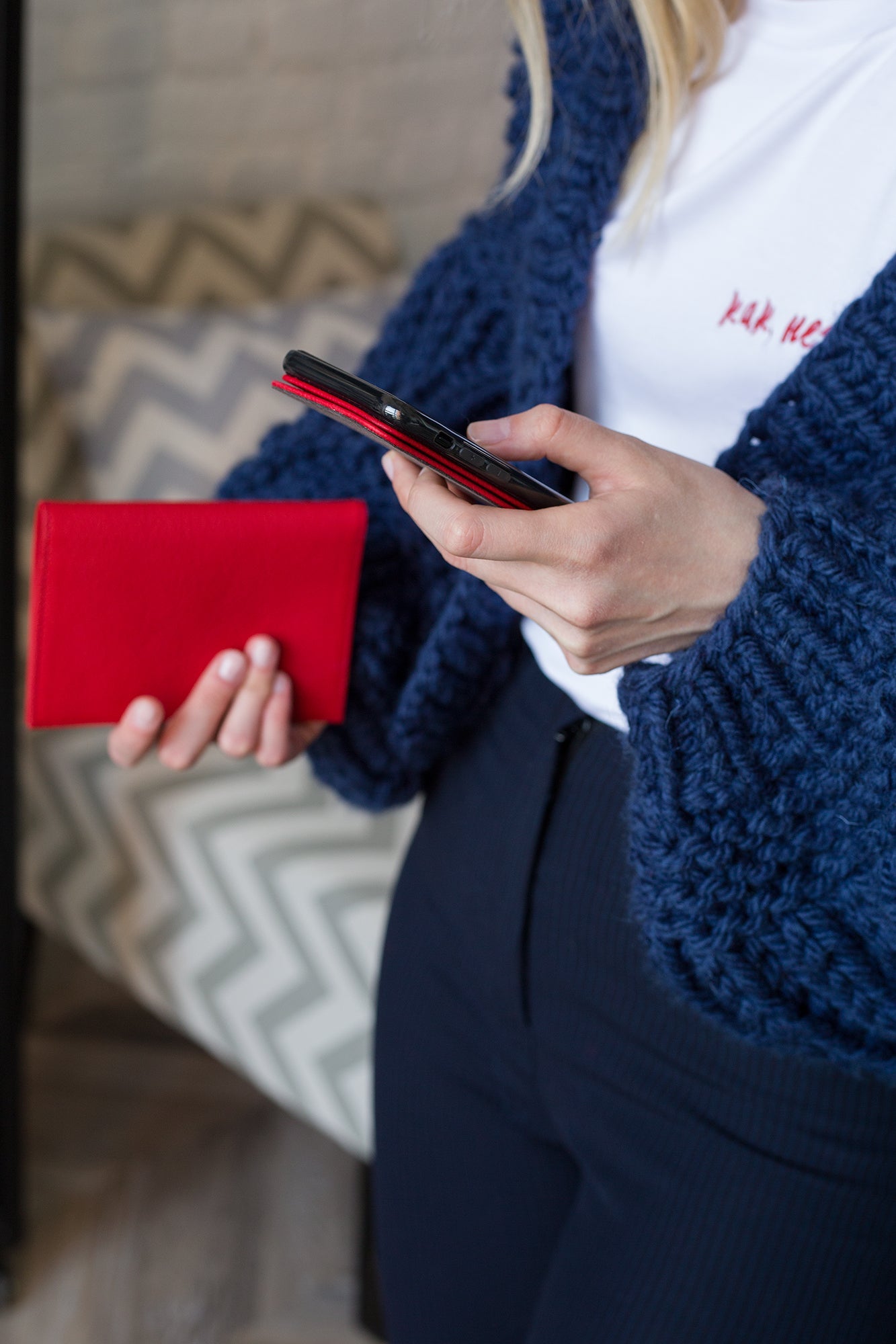 Premium Leather Case for iPhone 12 Pro Red | Marcel Robert - 0