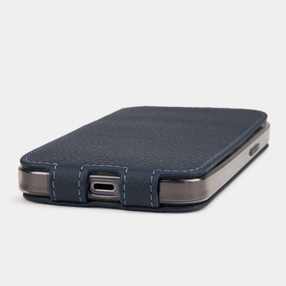 Artisanal Blue Leather Case iPhone 14 Pro | Marcel Robert - 5