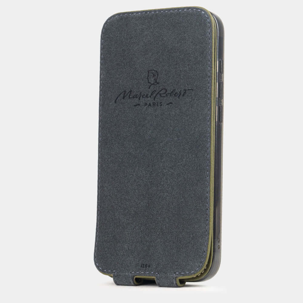 Green Calfskin Case iPhone 17 - interior view showing grey Alcantara lining with magnetic closure, designed to clean and protect the screen