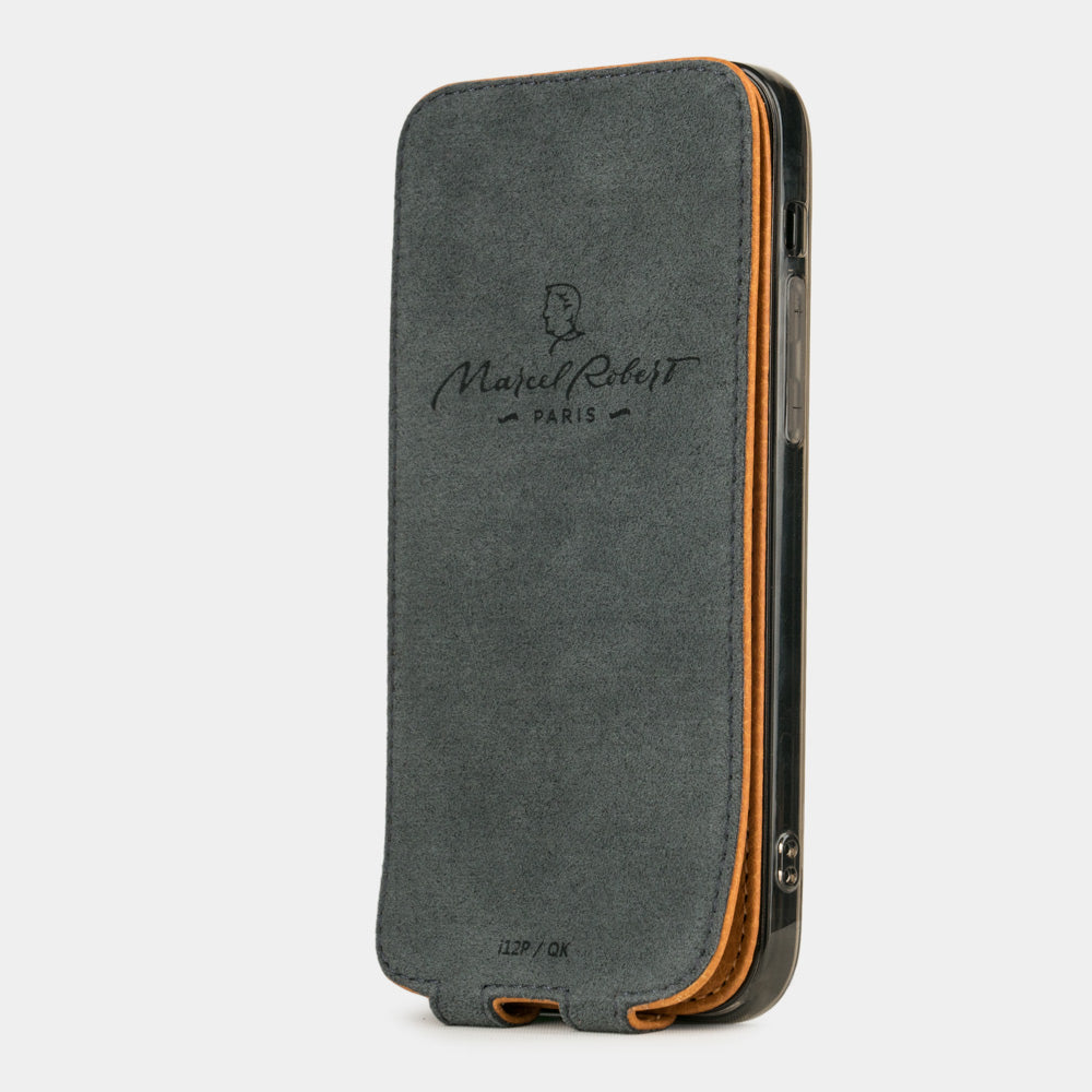 custodia iPhone 12 Pro Max in pelle di vitello ocra — cover a ribalta magnetica fatta a mano Marcel Robert
