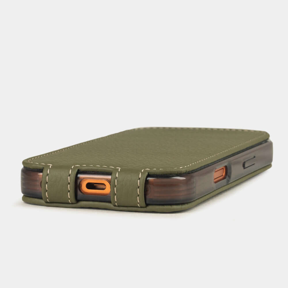 Green Calfskin Case iPhone 17 Pro Max - flat side view displaying ultra-thin handcrafted design, USB-C port opening and precise edge finishing