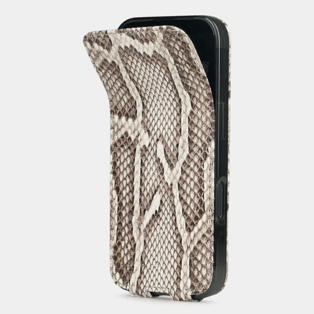 Natural Python Case iPhone 17 – phone flip case with textured natural scale pattern, flexible front cover folding back to protect the smartphone screen