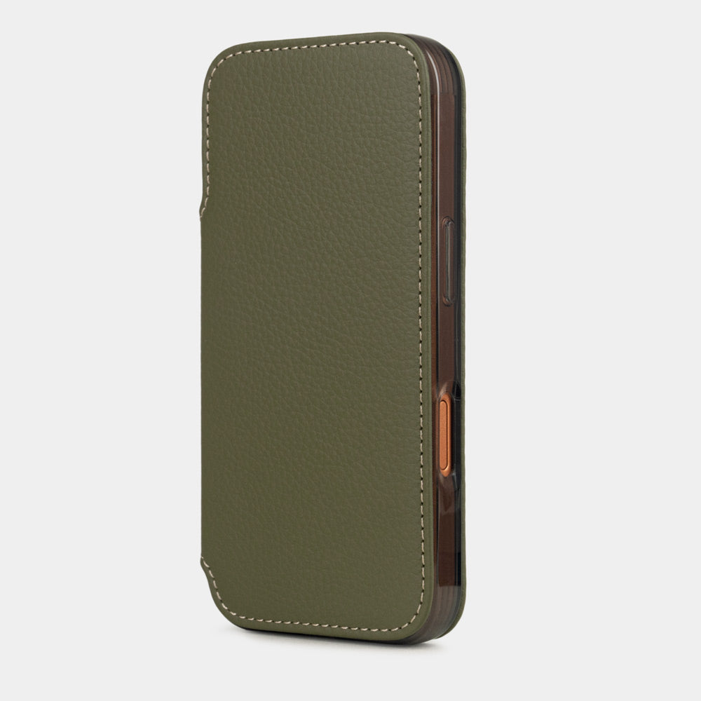 green calfskin Wallet Case iPhone 17 Pro Max – upright closed view highlighting the magnetic front cover fully protecting the screen, elegant silhouette