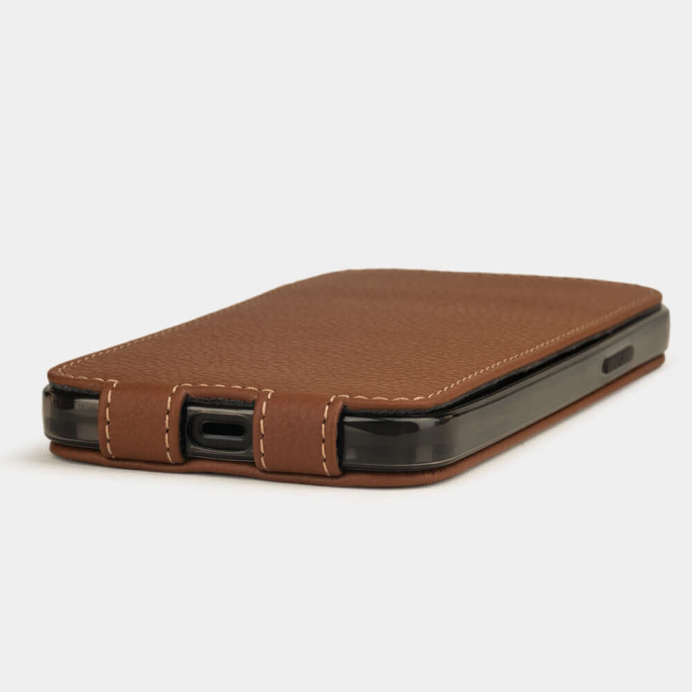 Premium Leather Case iPhone 12 Pro Caramel | Marcel Robert - 5