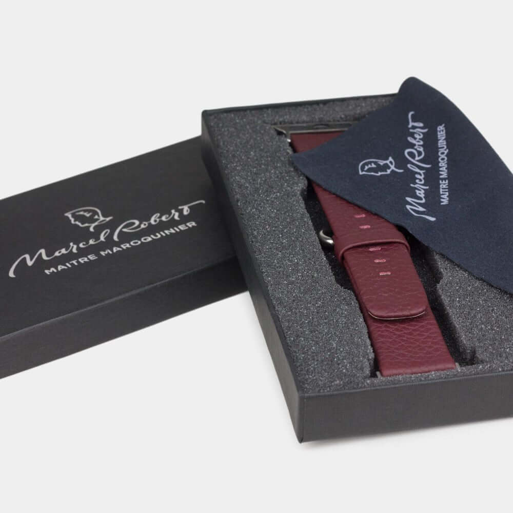 Premium Leather Strap Apple Watch 41/42mm | Marcel Robert - 13