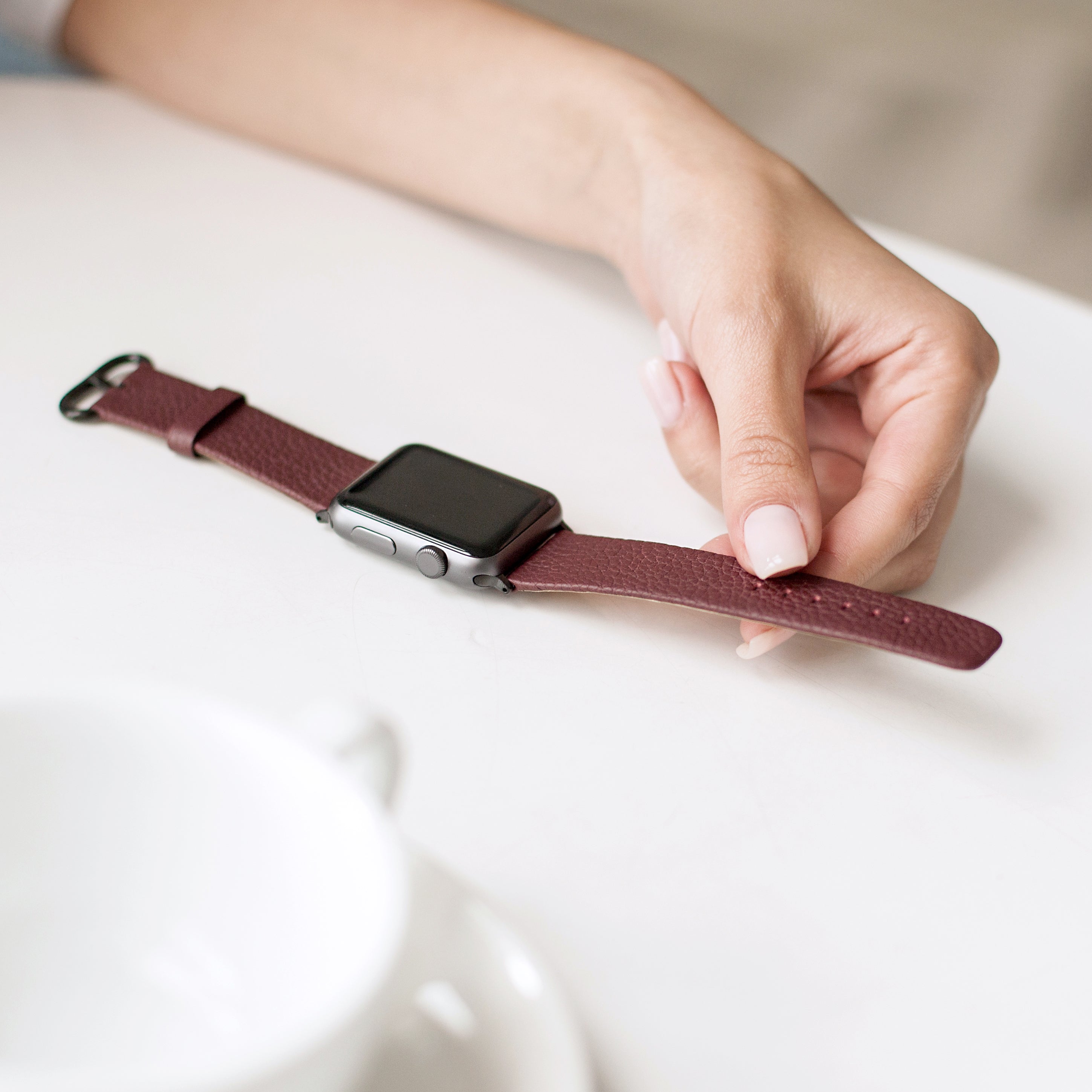 Premium Leather Strap Apple Watch 41/42mm | Marcel Robert - 16