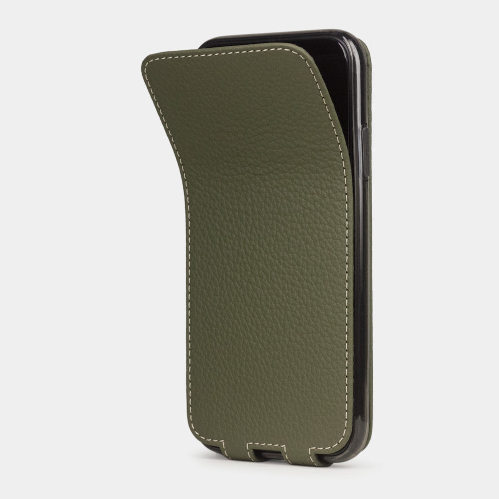 Premium Soft Leather Case iPhone 11 Green | Marcel Robert - 3