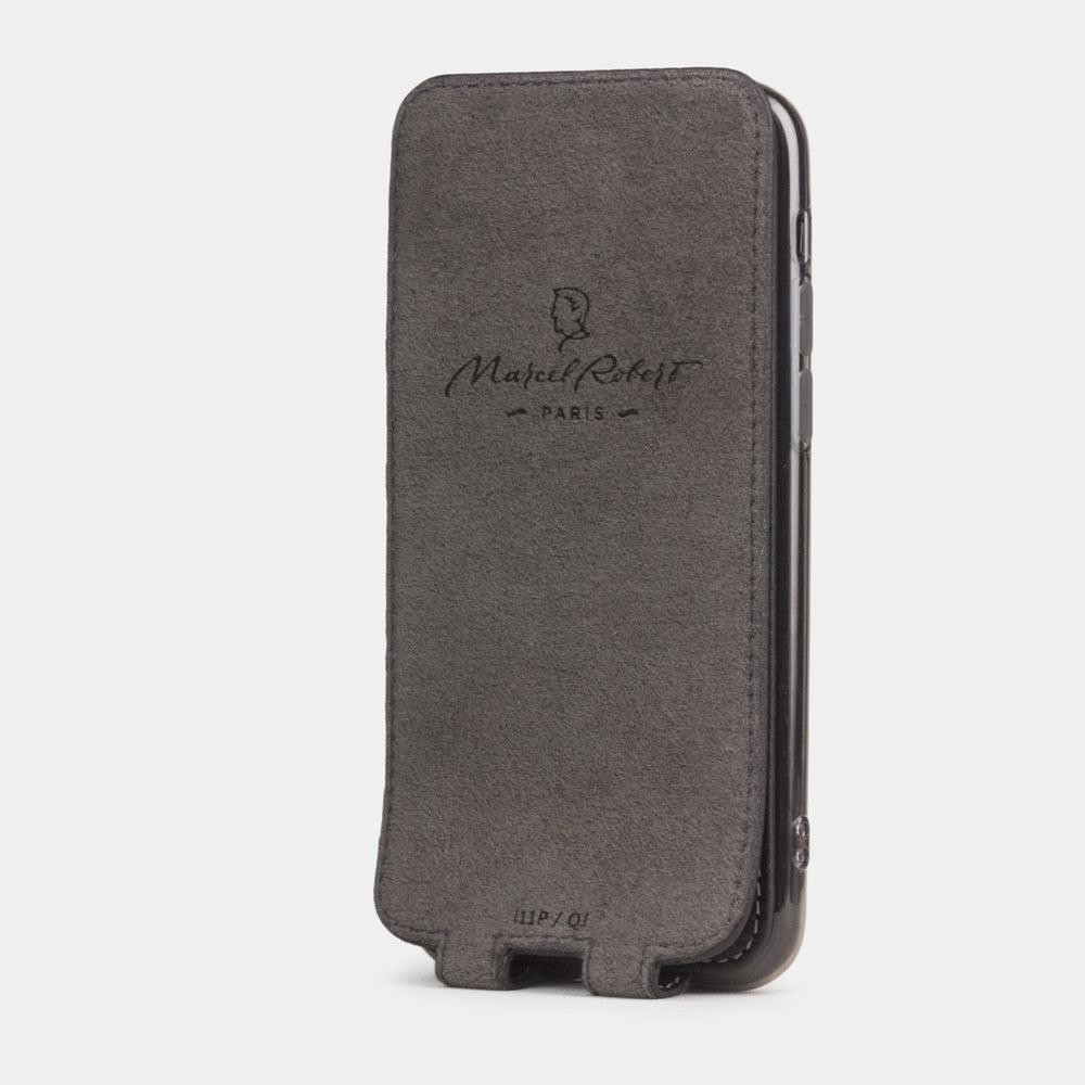 Custodia iPhone 11 Pro Max pelle di vitello nero opaco — cover a ribalta magnetica fatta a mano Marcel Robert
