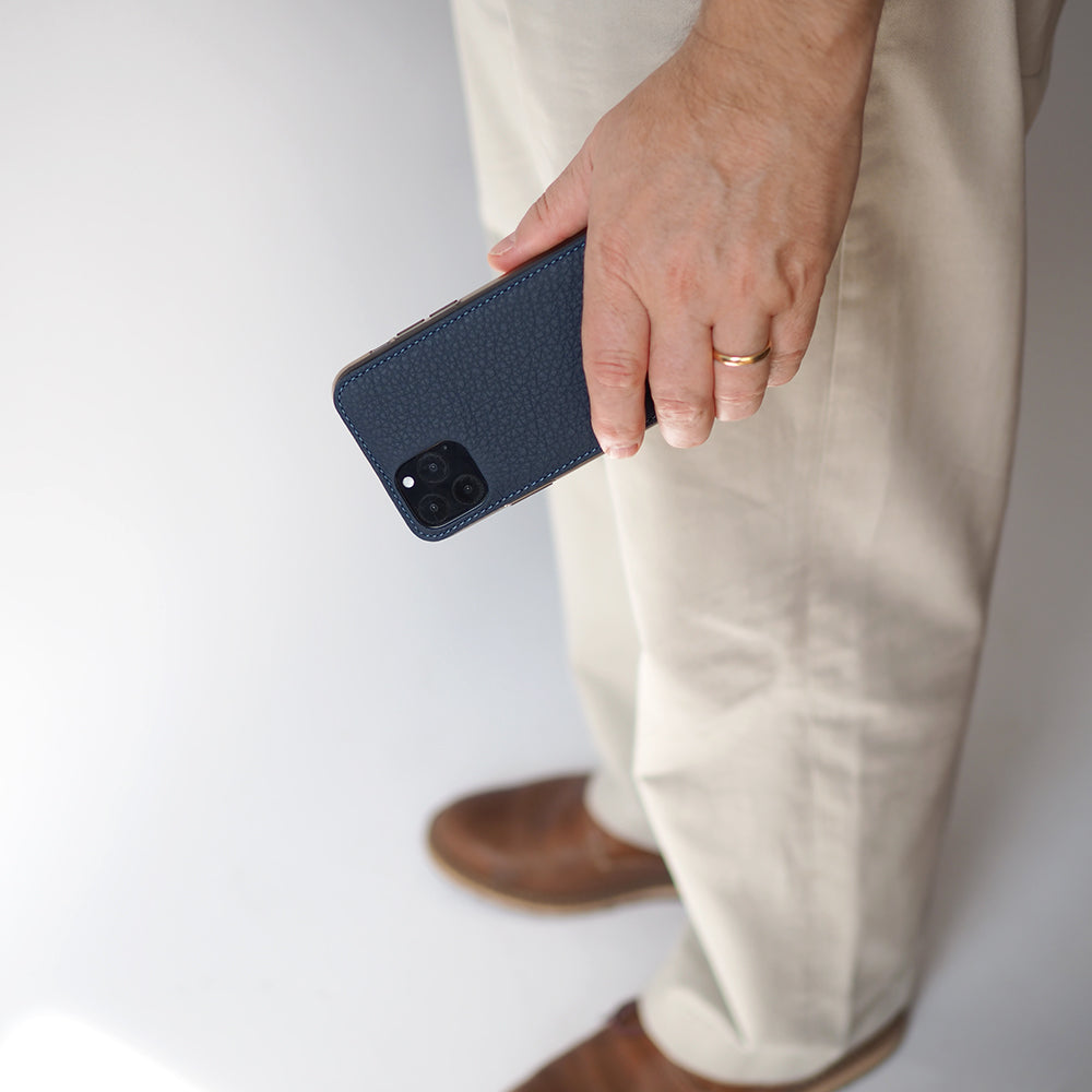 iPhone 11 Pro Max Lederhandyhülle Blau Mat