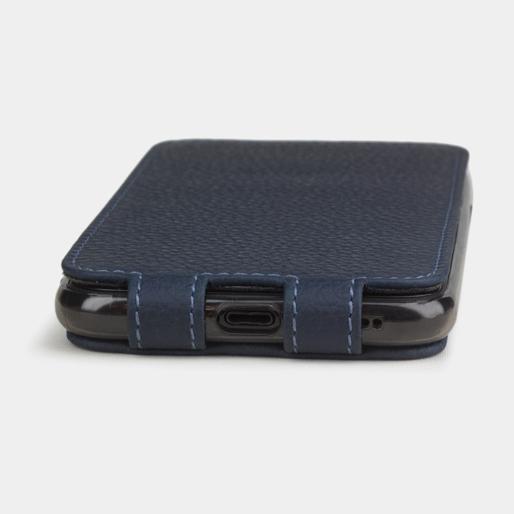 case iPhone 11 Pro blue