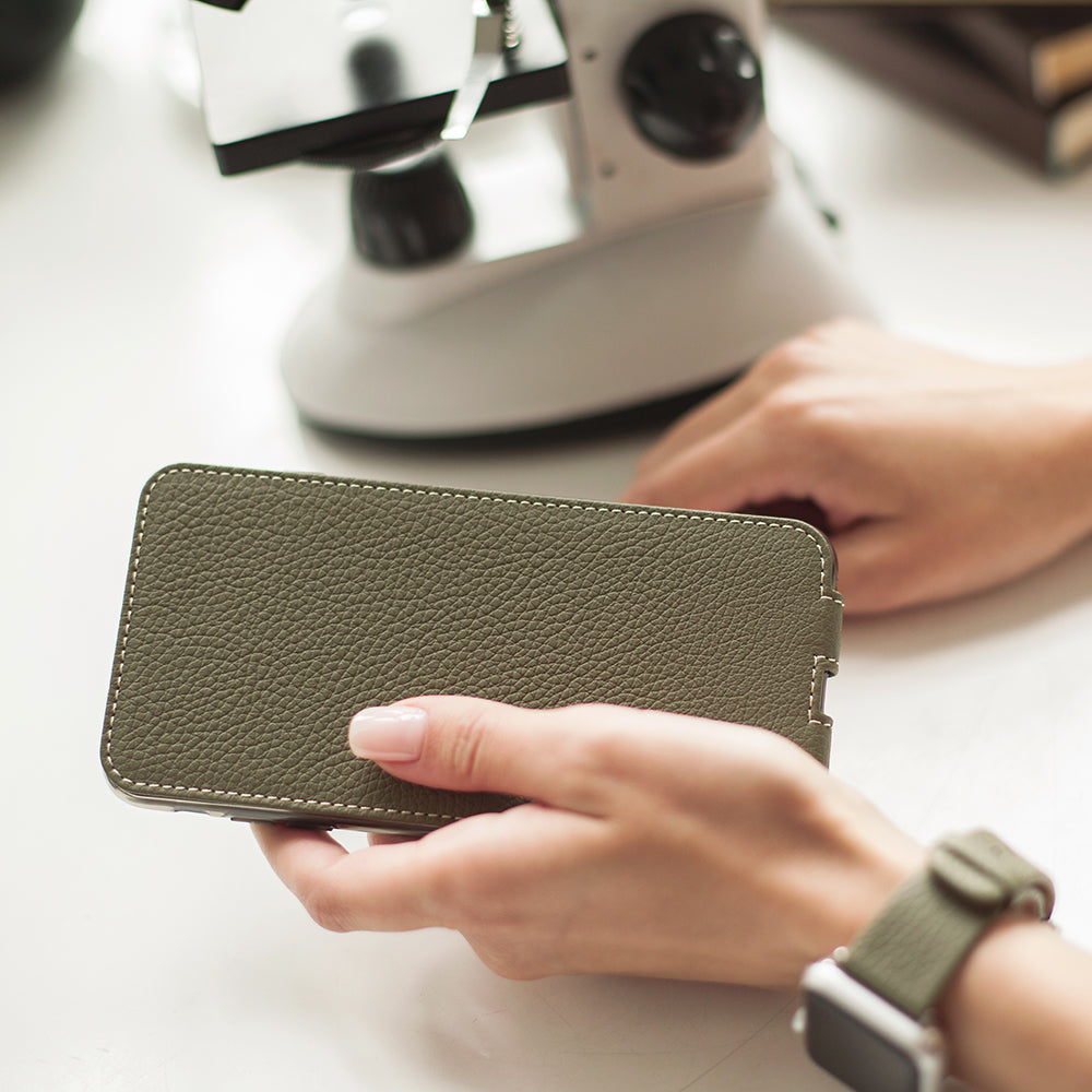iPhone 11 Pro Green Calfskin Flip Case – Magnetic Cover