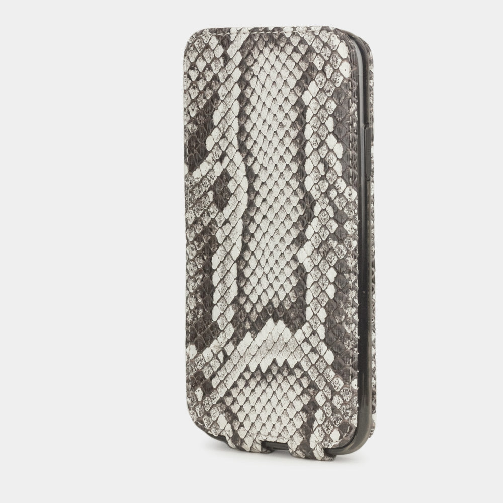 iPhone 11 Pythonleder-Hülle Natur — handgefertigte magnetische Klapphülle Marcel Robert