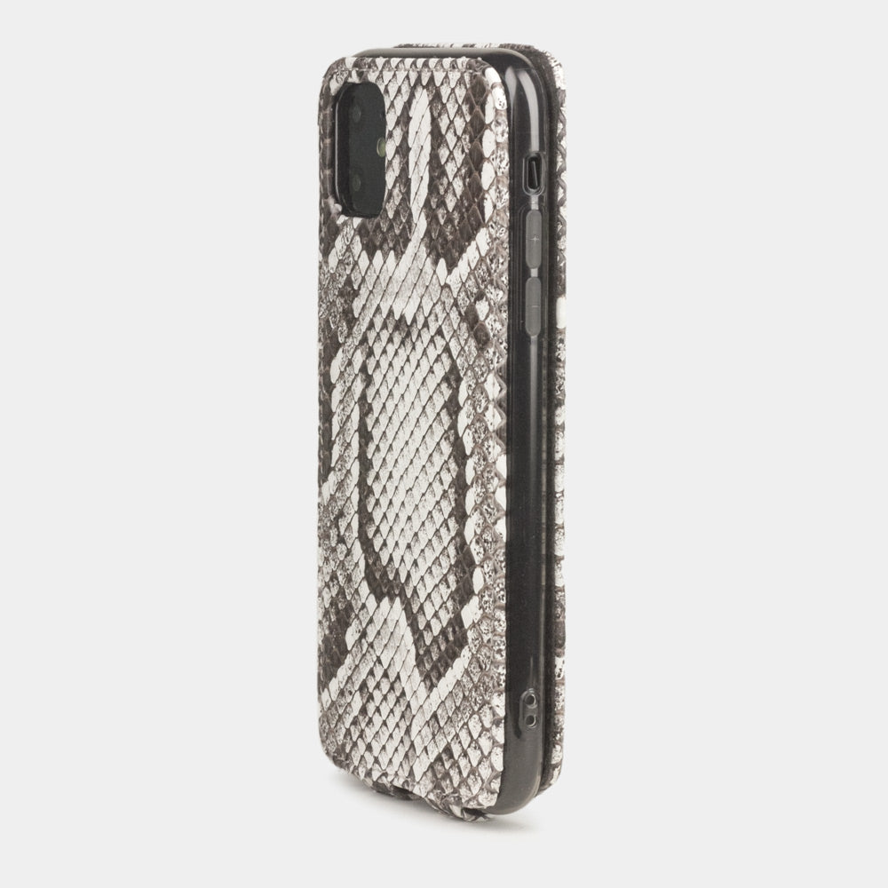 iPhone 11 Pythonleder-Hülle Natur — handgefertigte magnetische Klapphülle Marcel Robert