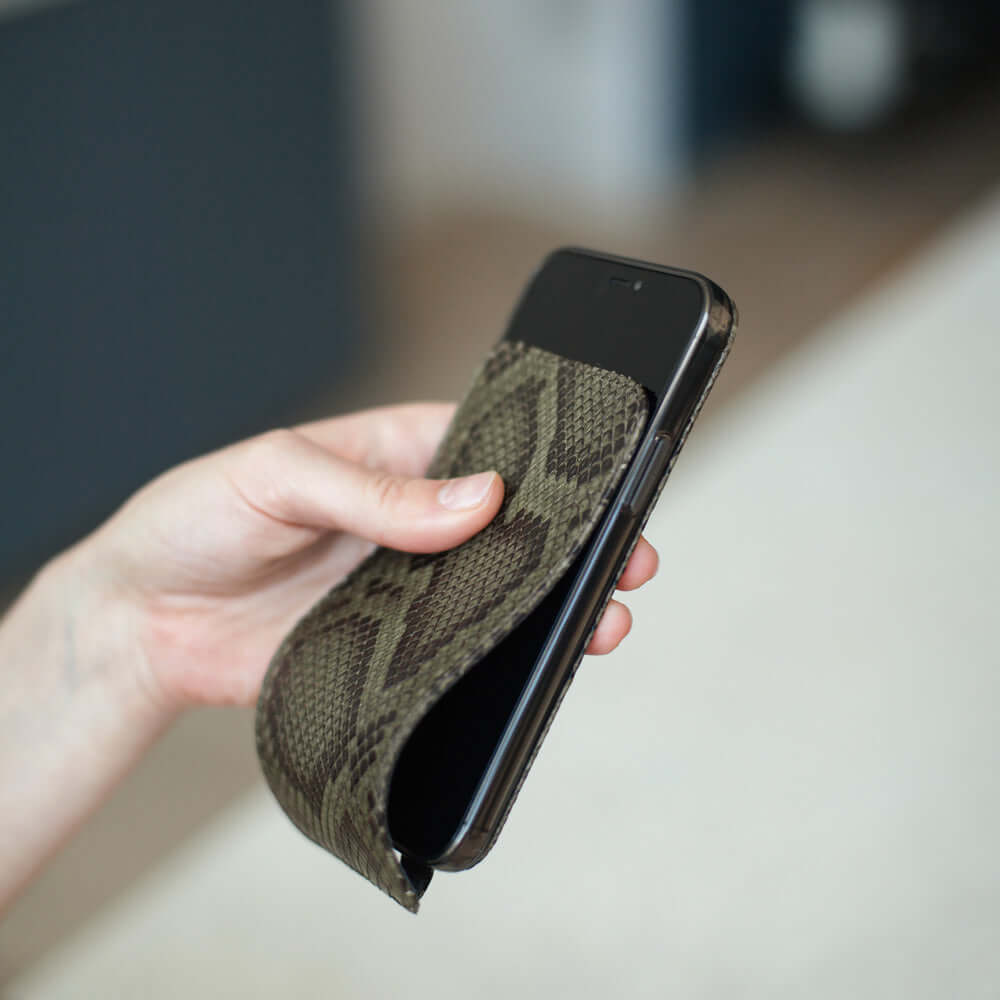 Leather Case iPhone 12 Pro Max Python Green | Marcel Robert - 6