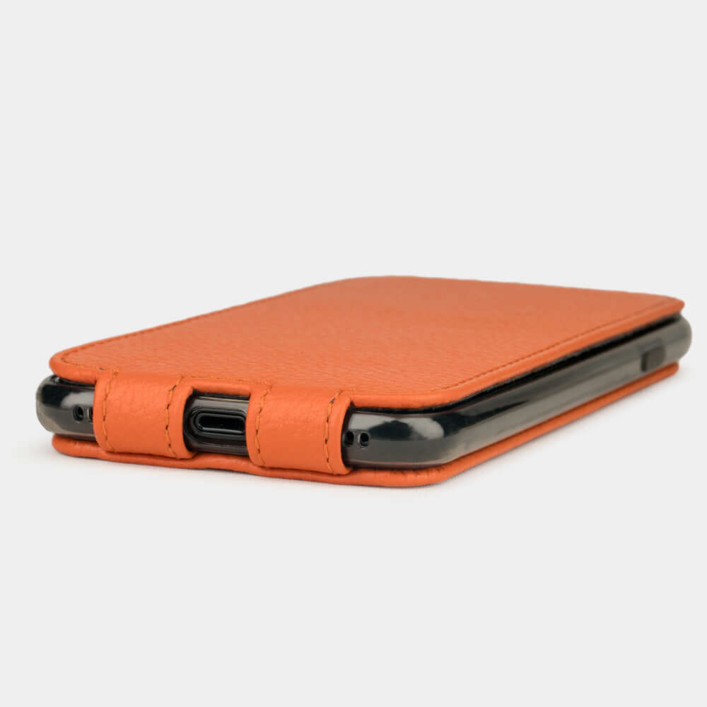 Premium Leather Case iPhone SE 2020 Orange | Marcel Robert - 5
