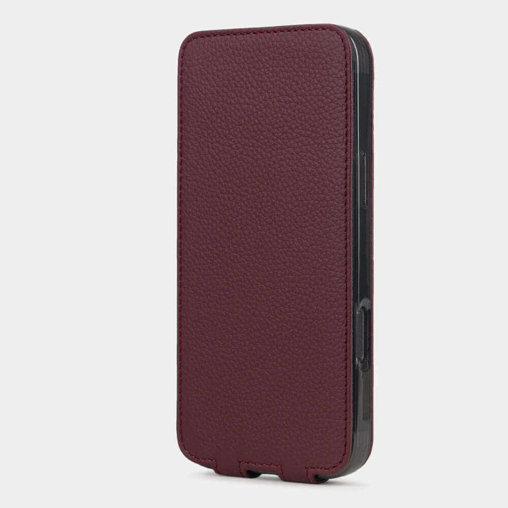 Handcrafted Leather Case iPhone 16 Pro Bordeaux | Marcel Robert - 2