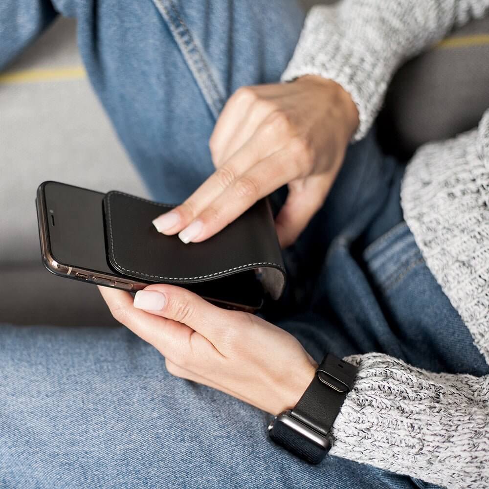 Premium Leather Case iPhone X/XS Black | Marcel Robert - 4