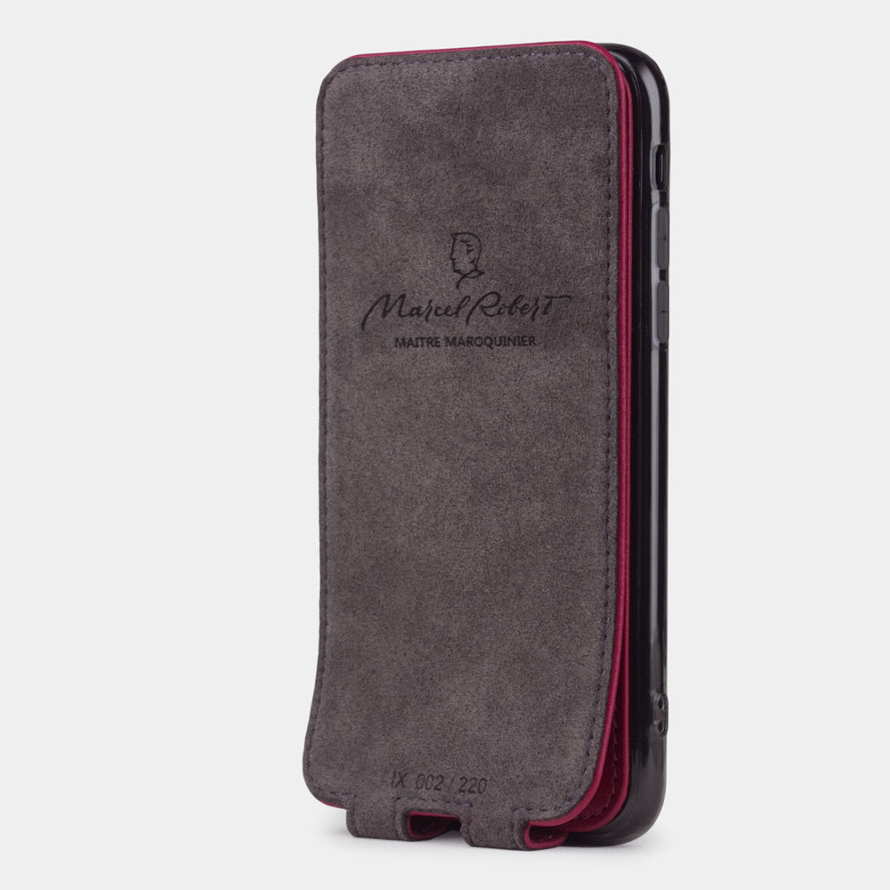 fuchsia leather case for iPhone X - interior view showing the Alcantara lining used to clean the phone screen