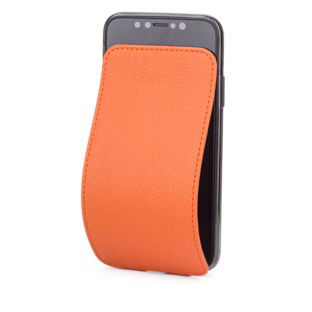 Leren flip-hoesje oranje voor iPhone XS Max - vooraanzicht met de zachte klapsluiting