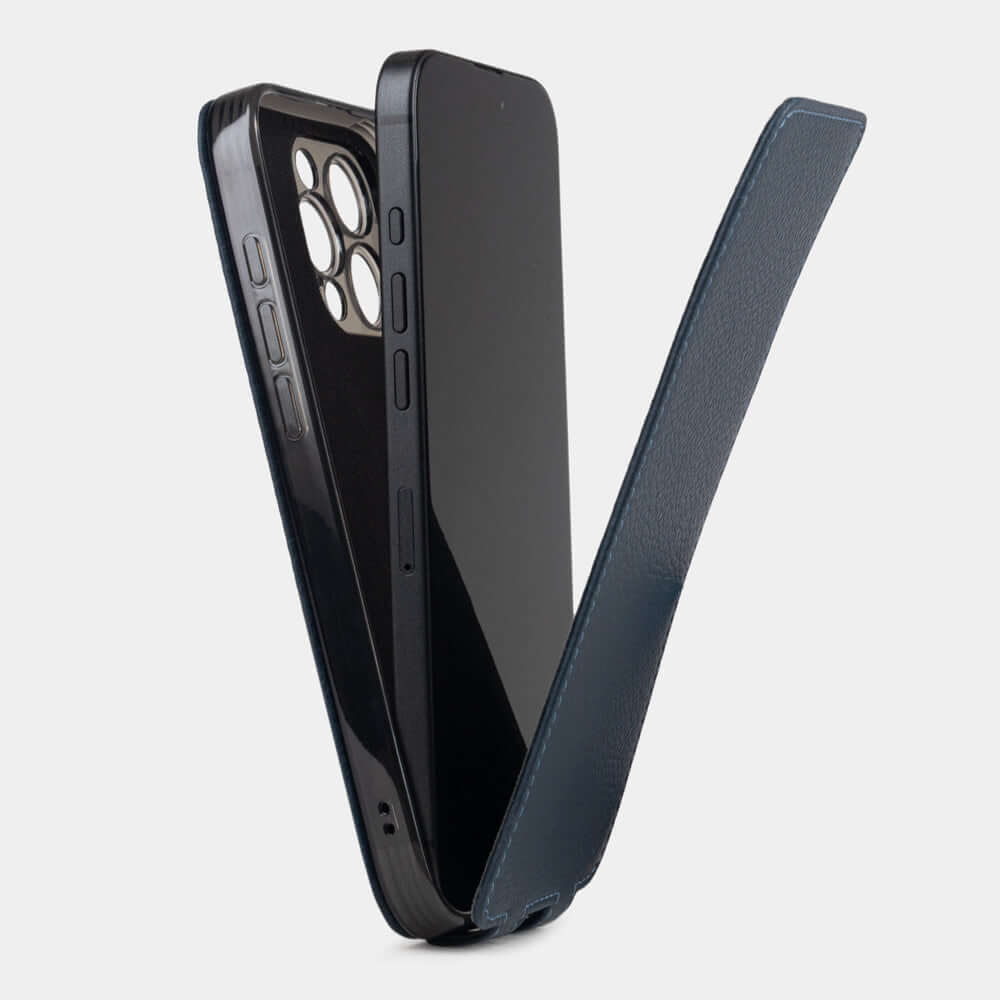 Premium leather flip case iPhone 16 Pro blue | Marcel Robert - 2