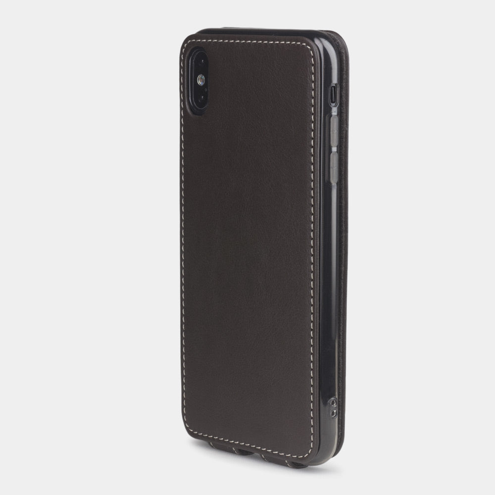 leren hoesje bruin voor iPhone XS Max - achteraanzicht met de camera-uitsparing & effectief beschermde lens