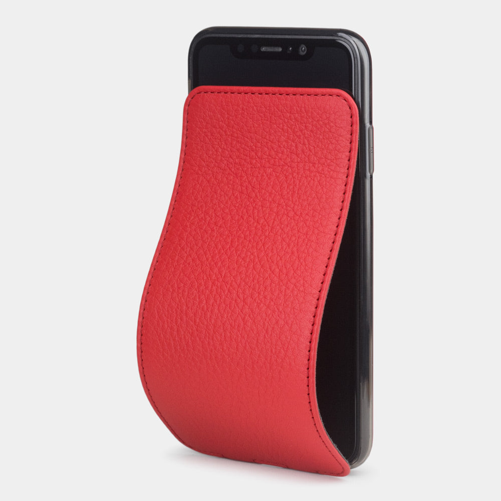 Leren flip-hoesje rood voor iPhone XS Max - vooraanzicht met de zachte klapsluiting
