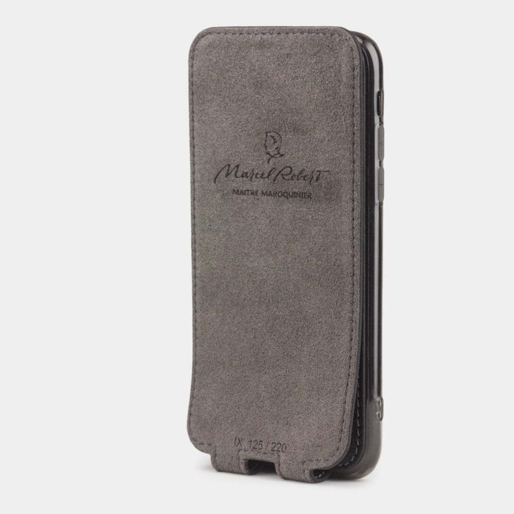 leren hoesje mat zwart voor iPhone XS Max - binnenaanzicht met de Alcantara-voering om het telefoonscherm te reinigen
