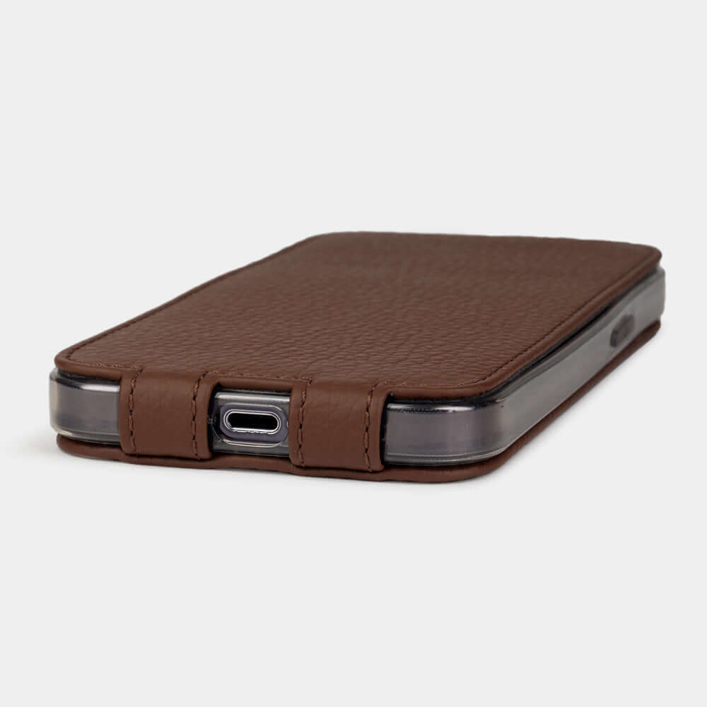 Brown Calf Leather Case for iPhone 14 Pro | Marcel Robert - 3