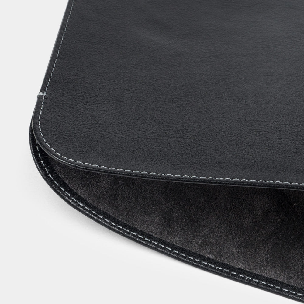 Pouch for Macbook 14'' Natural Black Leather | Marcel Robert - 5