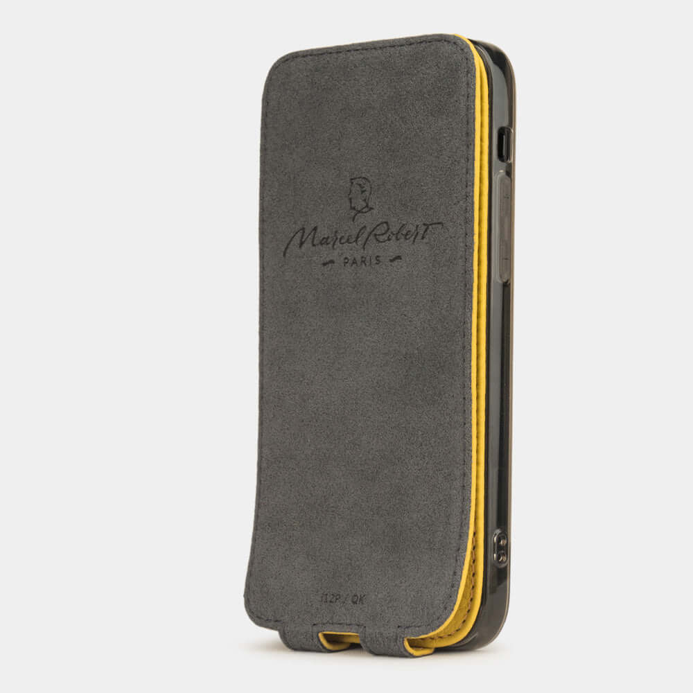 Handcrafted Leather Case iPhone 12 Pro Yellow | Marcel Robert - 9