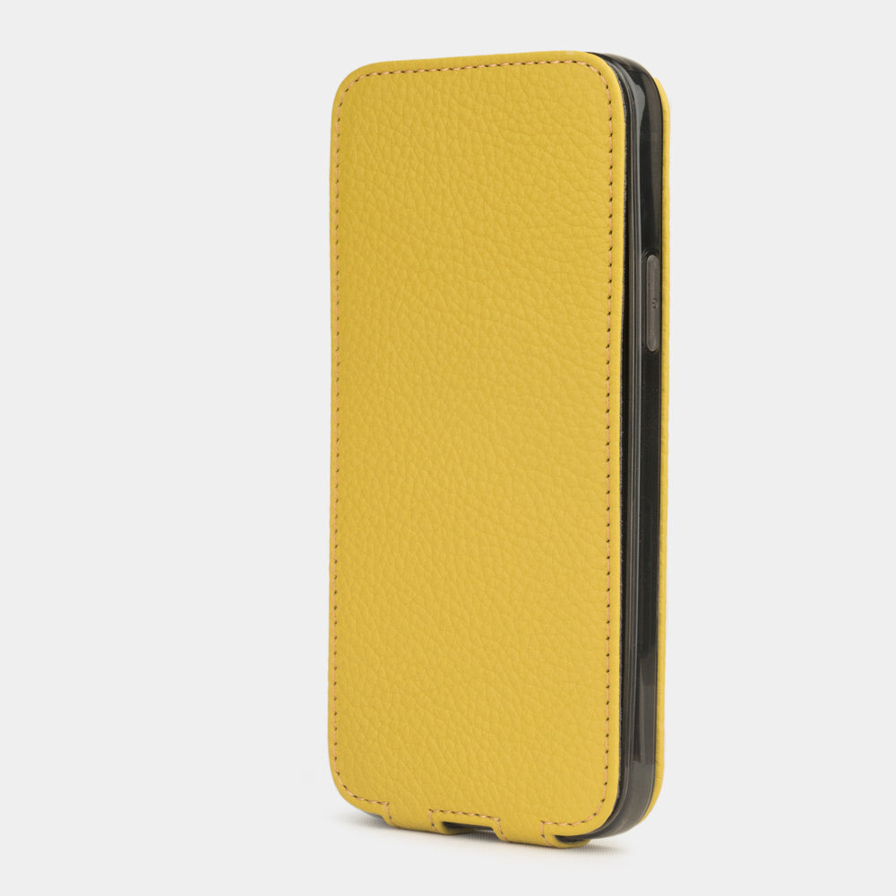 Handcrafted Leather Case iPhone 12 Pro Yellow | Marcel Robert - 7
