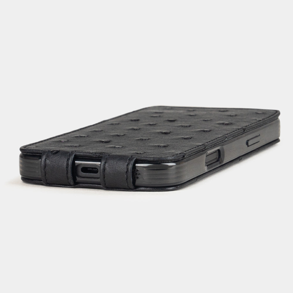Ostrich Leather Case iPhone 16 Pro Black | Marcel Robert - 25