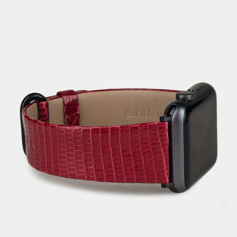 red lizard Strap Apple Watch black adapters and buckle side view