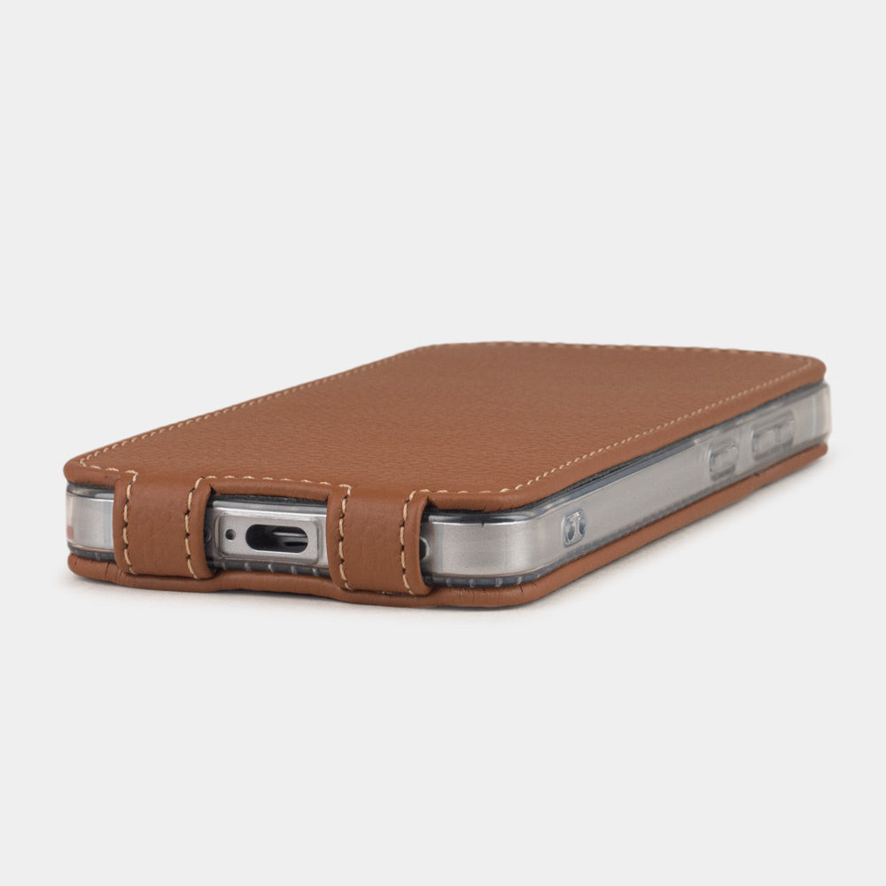 gold calfskin flip case Samsung Galaxy S26 & S26 Plus - flat side view displaying ultra-thin handcrafted design, USB-C port opening and precise edge finishing