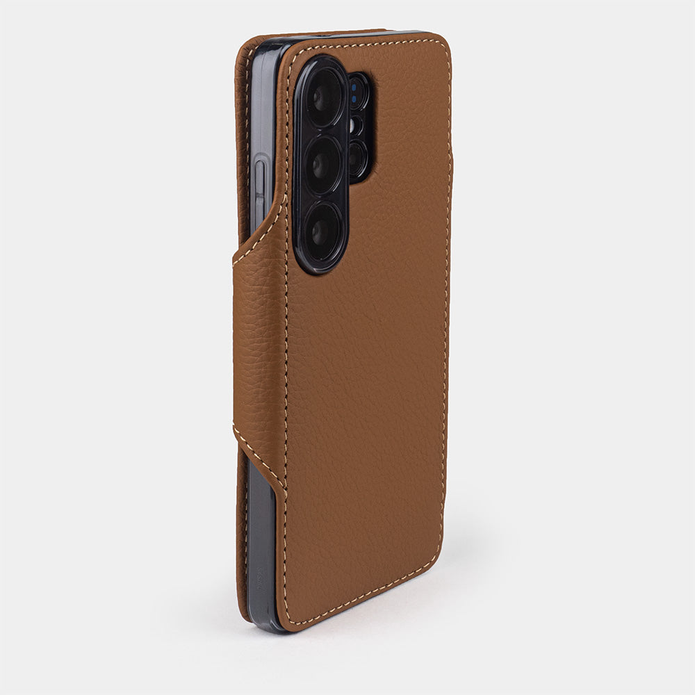 gold leather Samsung S26 Ultra wallet with cardholder case rear view showing camera cut-out and lenses protection