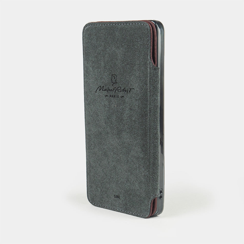 bordeaux calfskin Wallet Case Samsung Galaxy S26 Ultra - case with grey Alcantara lining shown open on smartphone