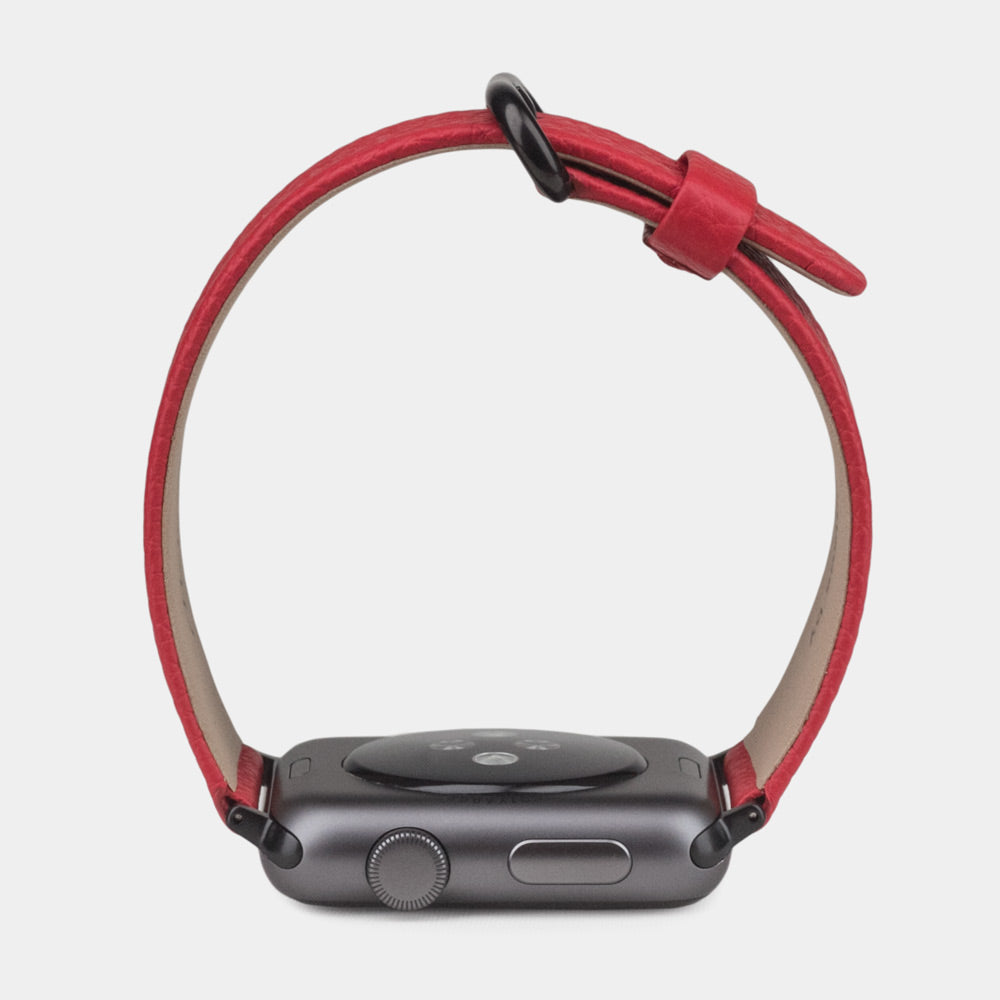 Armband für die Apple Watch 41/42 mm aus weichem genarbtem Kalbsleder in Rot, mit schwarzen Adaptern und Schnalle | vollständige Seitenansicht zur Ansicht der Armbandstärke