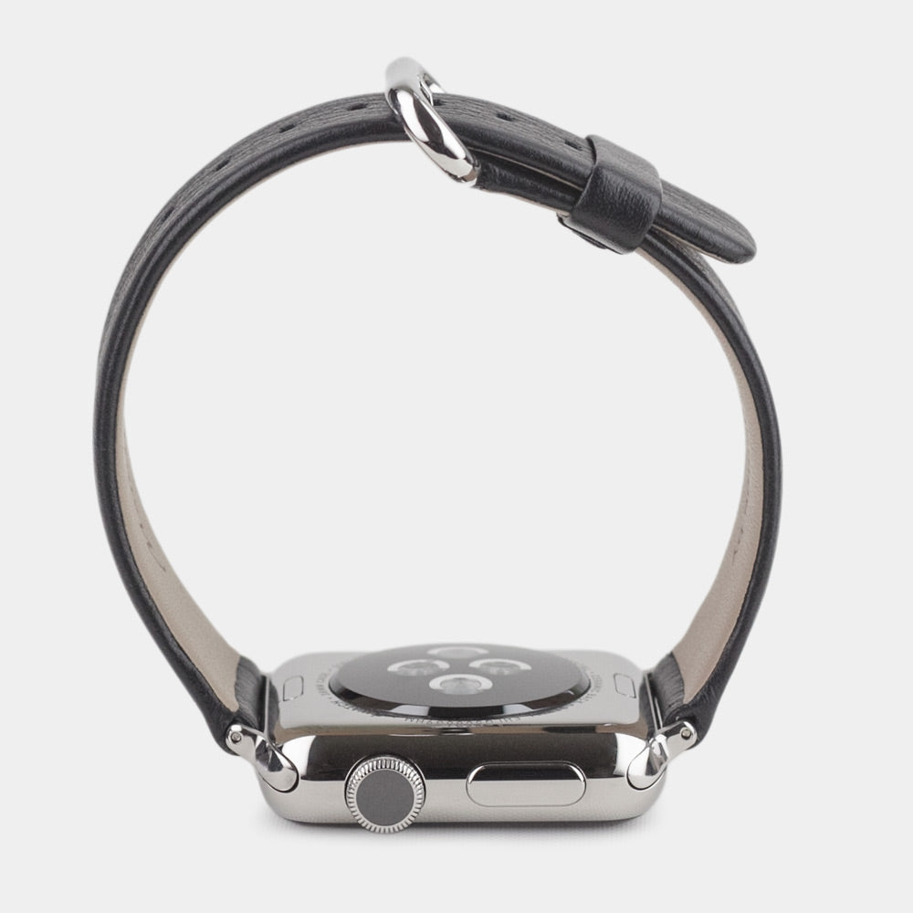 Cinturino per Apple Watch 45/46 mm in pelle di vitello liscia color nero, con adattatori e fibbia in acciaio | vista di profilo completa per vedere lo spessore del cinturino