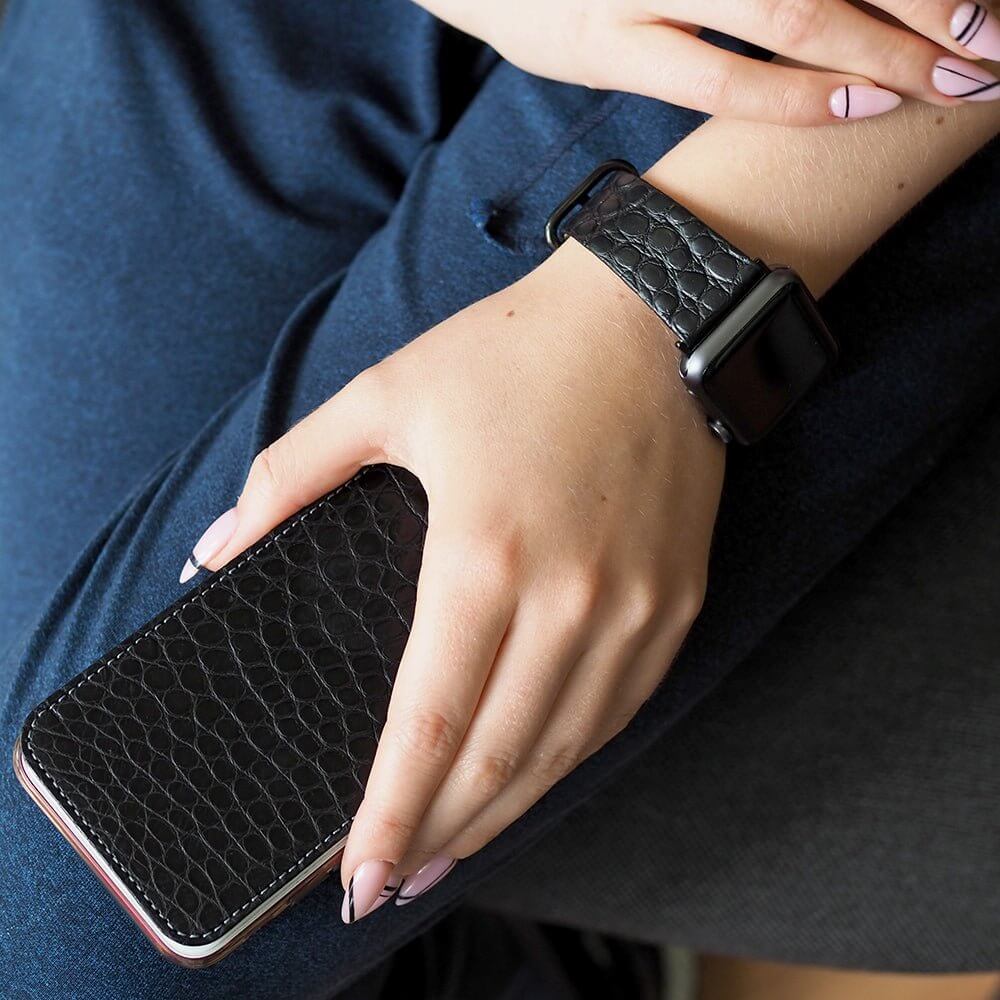 Alligator Matte Strap Apple Watch 45/46mm Black | Marcel Robert - 12
