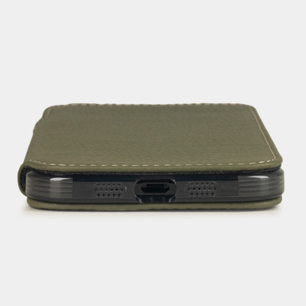 Green Calfskin Wallet Case iPhone 17 Air - flat side view displaying ultra-thin handcrafted design, USB-C port opening and precise edge finishing