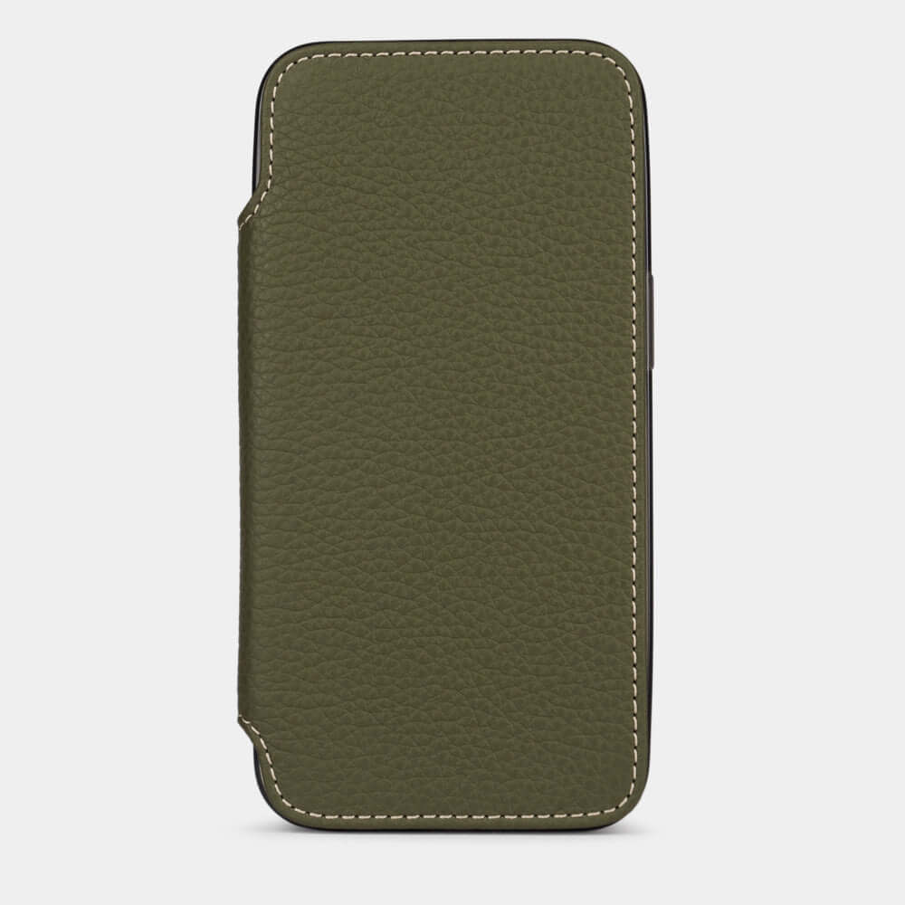 Green Calfskin Wallet Case iPhone 17 Pro Max – upright closed view highlighting the magnetic front cover fully protecting the screen, elegant silhouette