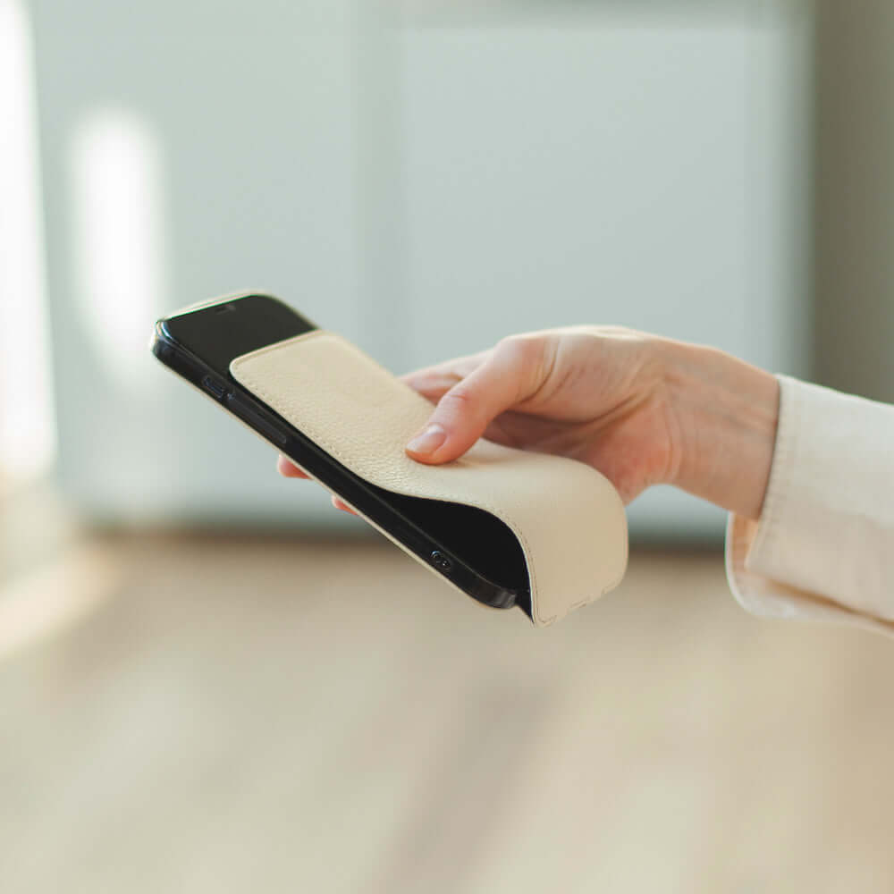 Premium Leather Case iPhone 12 Pro Cream | Marcel Robert - 6