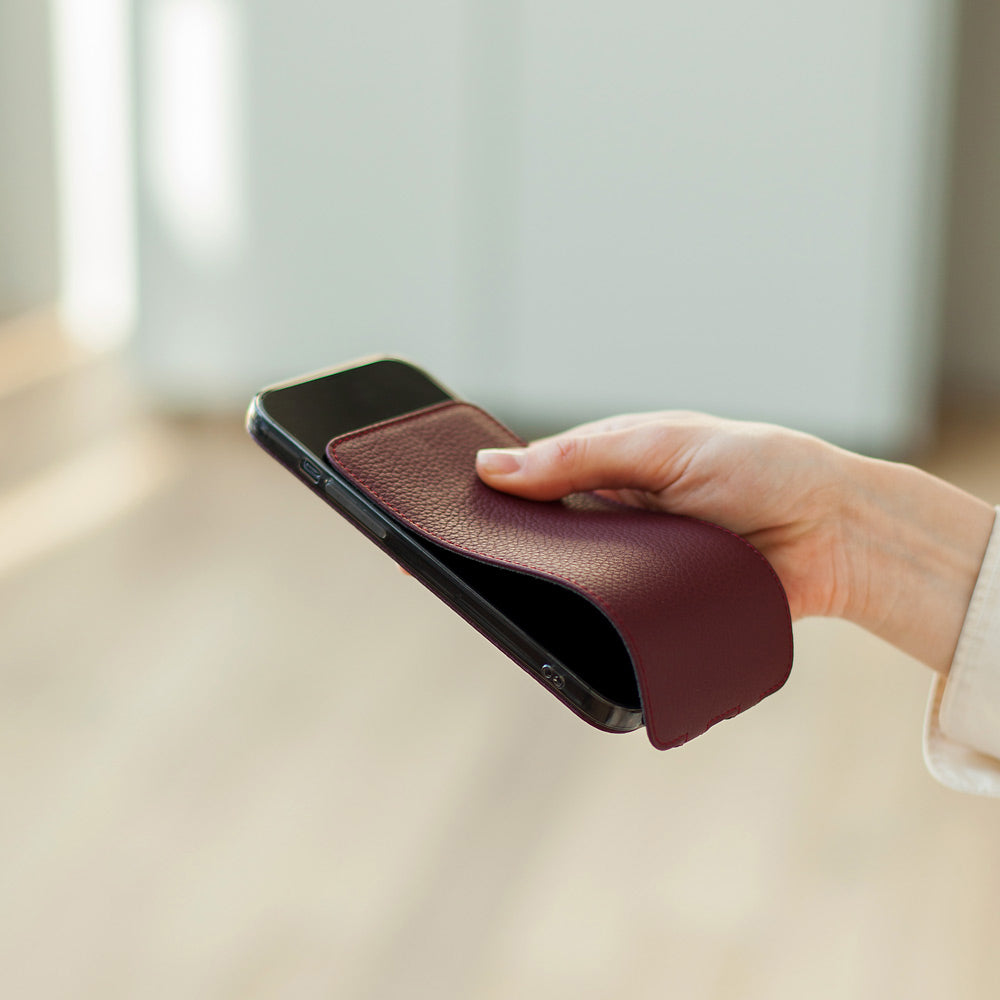 case iPhone 13 bordeaux | Marcel Robert