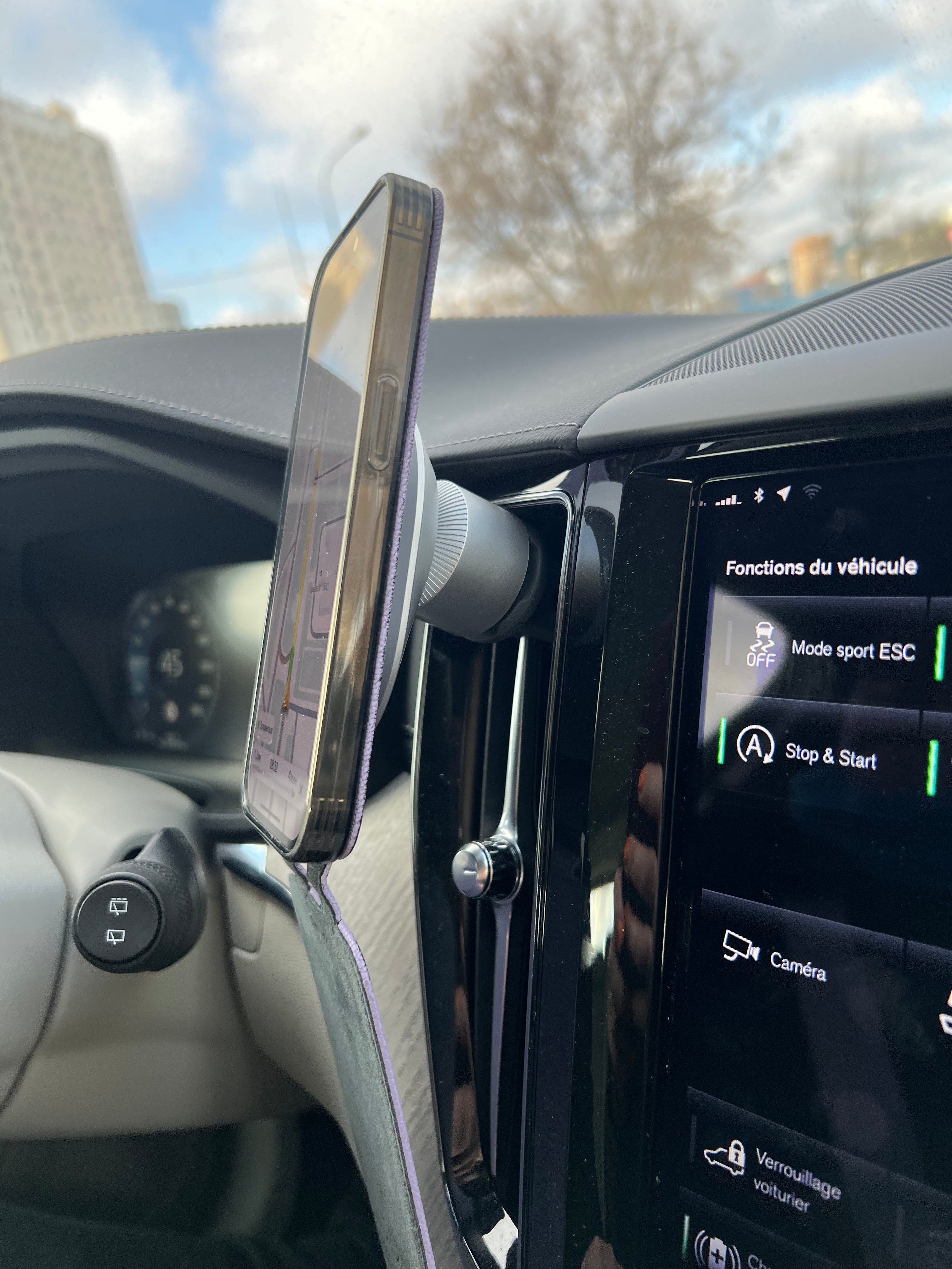 Hülle iPhone 14 Pro Grün Straußenleder – MagSafe